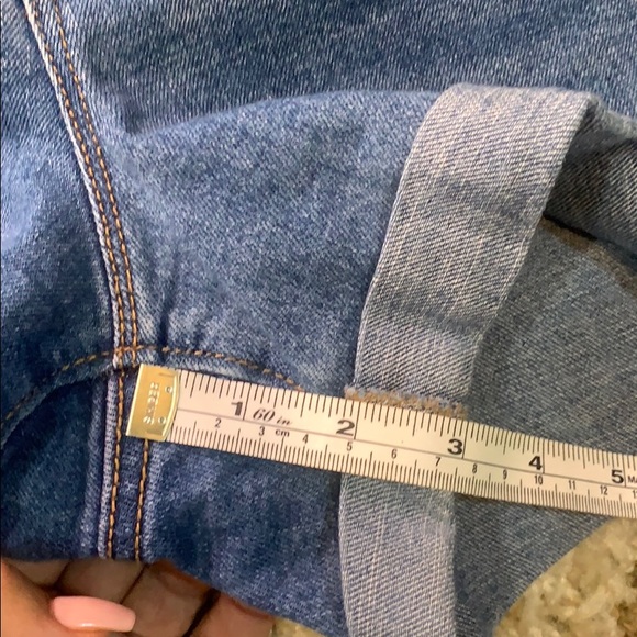 OLD NAVY Denim Shorts - Picture 5 of 6